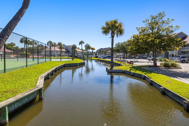 35 W Mariners Cay Drive, Folly Beach, SC 29439