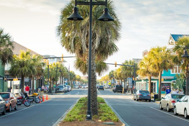 35 W Mariners Cay Drive, Folly Beach, SC 29439