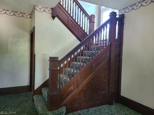 344 W Main Street, East Palestine, OH 44413