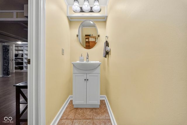 403 N Lafayette Street, Cloverdale, IN 46120