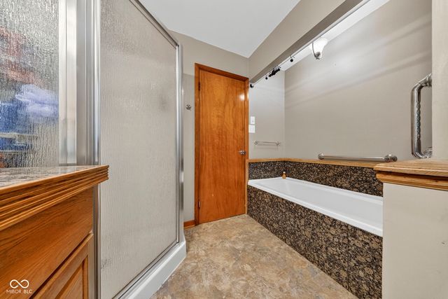 403 N Lafayette Street, Cloverdale, IN 46120
