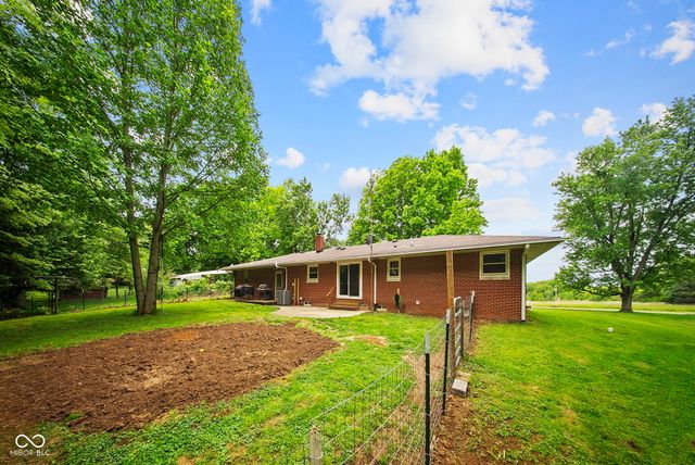 403 N Lafayette Street, Cloverdale, IN 46120