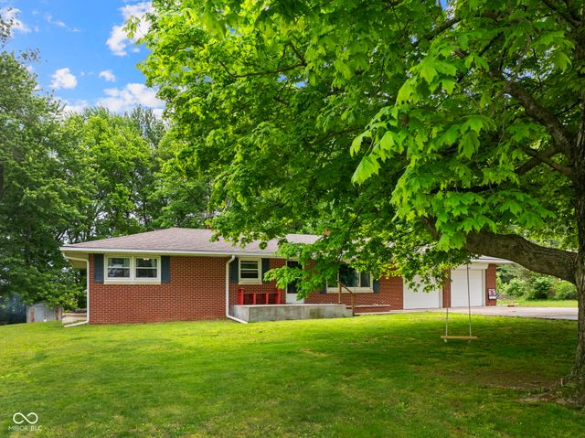 403 N Lafayette Street, Cloverdale, IN 46120