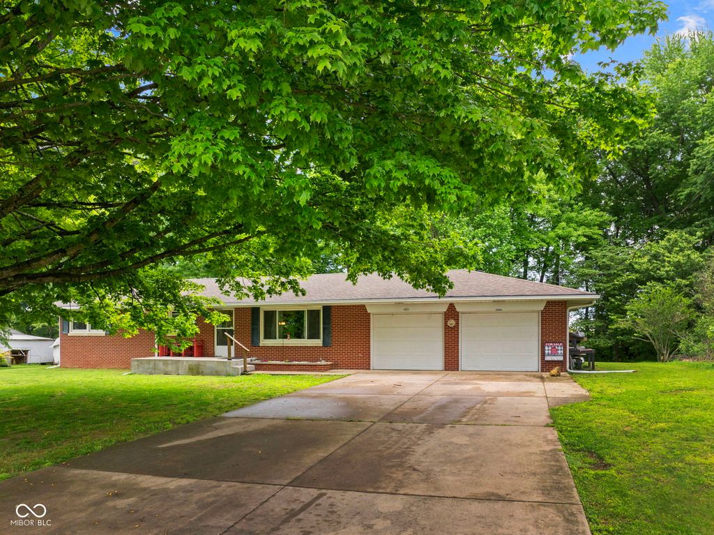 403 N Lafayette Street, Cloverdale, IN 46120
