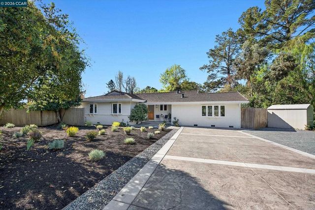 50 Ivy Dr, Orinda, CA 94563