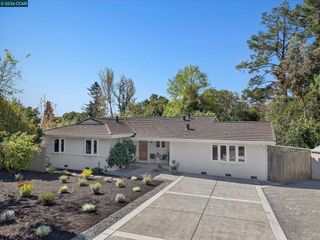 50 Ivy Dr, Orinda, CA 94563