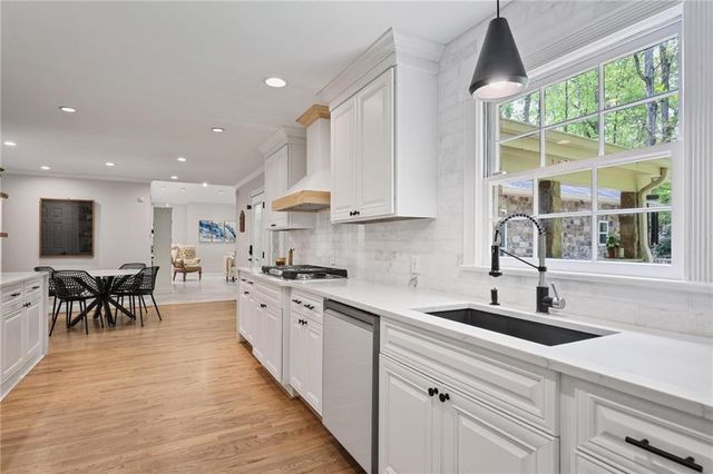 7680 Ryefield Drive, Atlanta, GA 30350