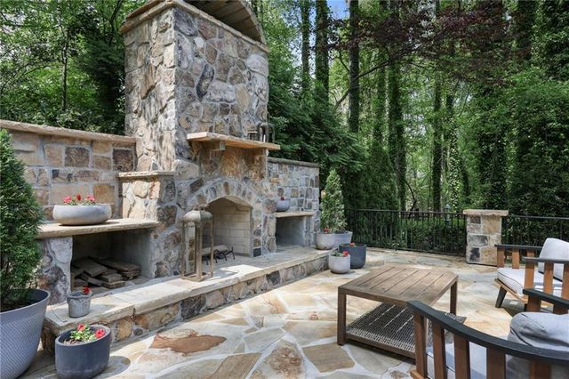 7680 Ryefield Drive, Atlanta, GA 30350