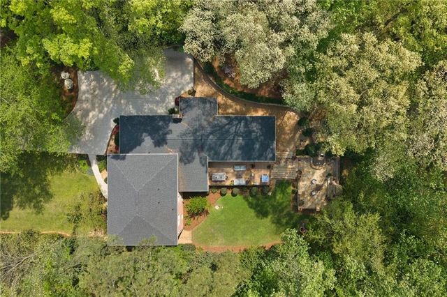 7680 Ryefield Drive, Atlanta, GA 30350