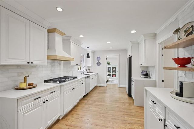 7680 Ryefield Drive, Atlanta, GA 30350