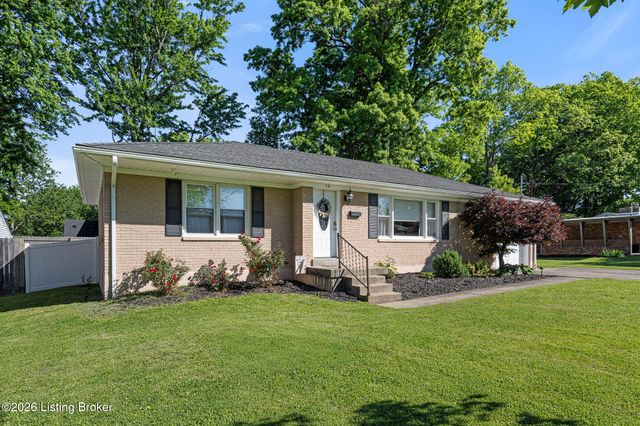 10 Cardwell Way, Louisville, KY 40220