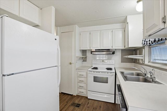 3301 EVELYN DRIVE, Ellenton, FL 34222