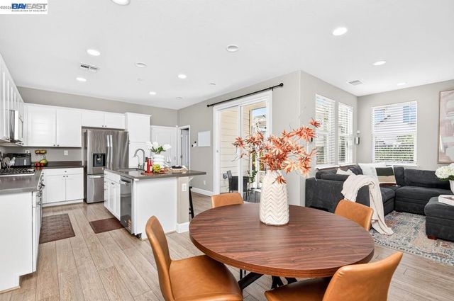205 Stratus Cmn, Livermore, CA 94550