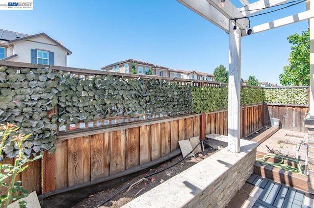 205 Stratus Cmn, Livermore, CA 94550