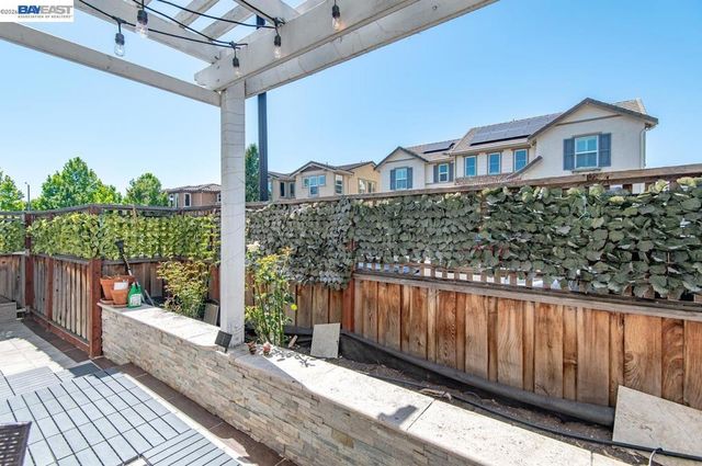 205 Stratus Cmn, Livermore, CA 94550