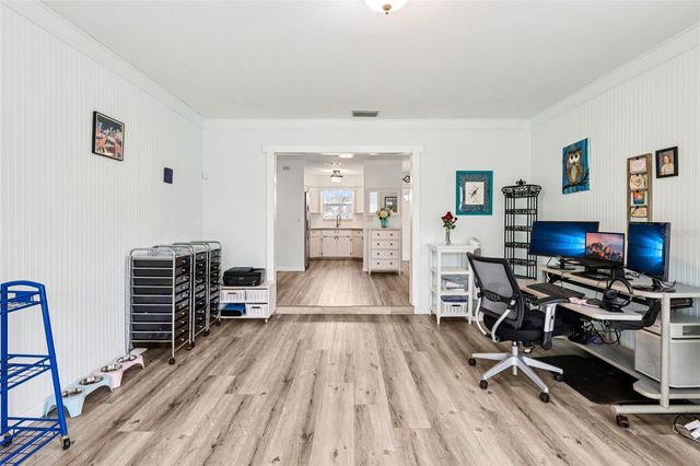 1605 SELKIRK DRIVE, Leesburg, FL 34788