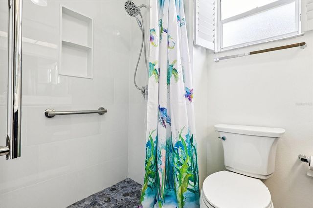 1605 SELKIRK DRIVE, Leesburg, FL 34788