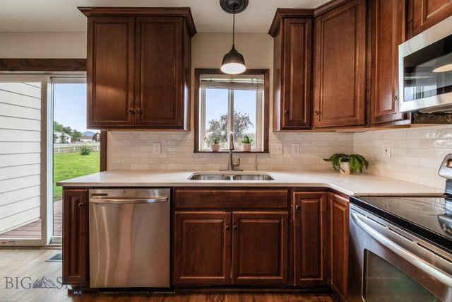 174 Valley Grove Drive, Bozeman, MT 59718