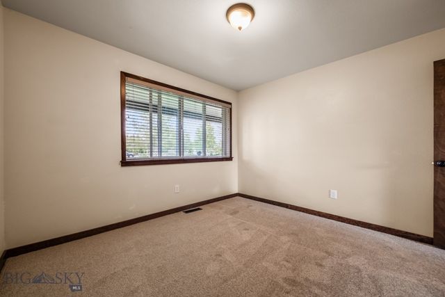 174 Valley Grove Drive, Bozeman, MT 59718