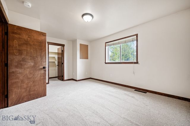 174 Valley Grove Drive, Bozeman, MT 59718