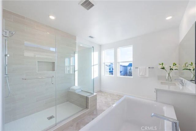 317 Sora, Irvine, CA 92618