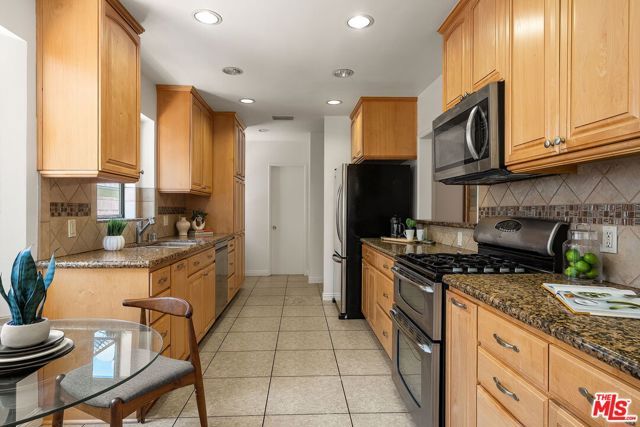14022 Margate Street, Los Angeles, CA 91401