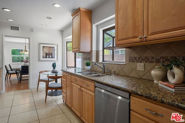 14022 Margate Street, Los Angeles, CA 91401