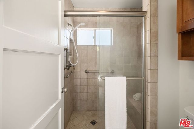 14022 Margate Street, Los Angeles, CA 91401