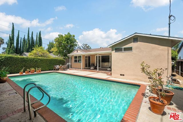 14022 Margate Street, Los Angeles, CA 91401