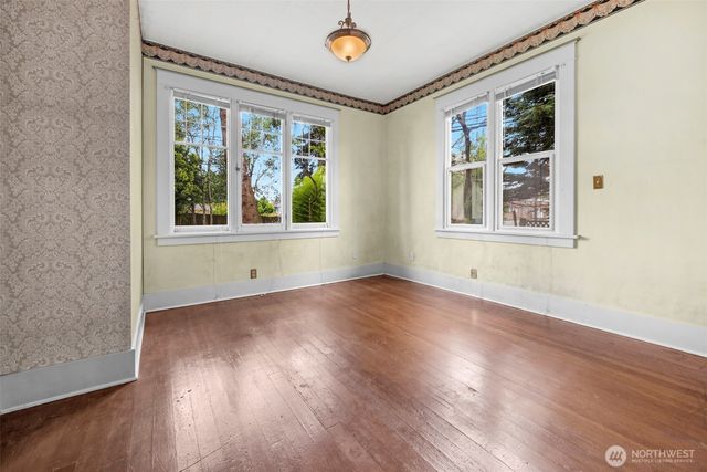 1502 Rainier Avenue, Everett, WA 98201