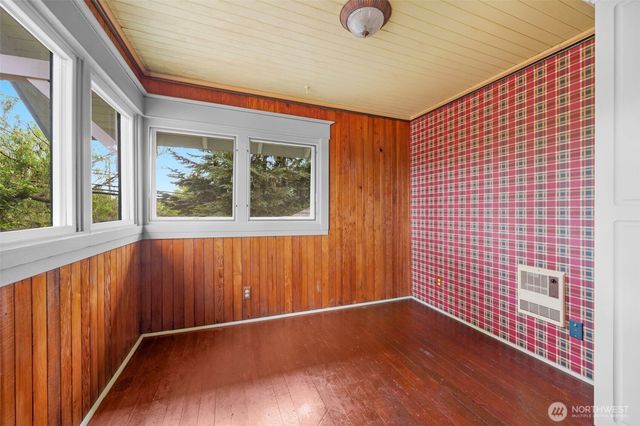 1502 Rainier Avenue, Everett, WA 98201