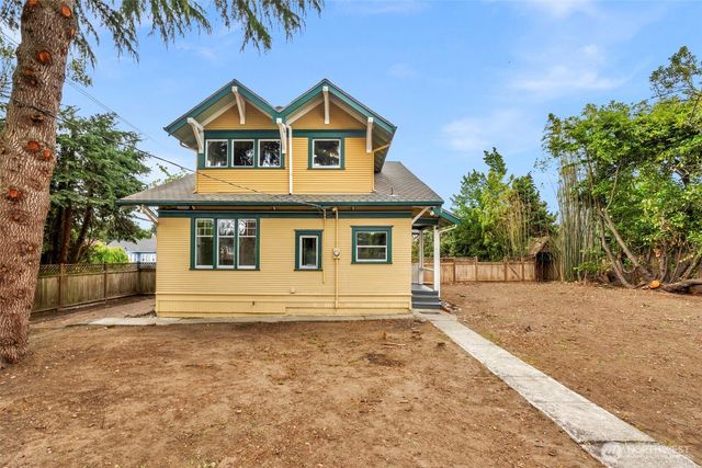 1502 Rainier Avenue, Everett, WA 98201