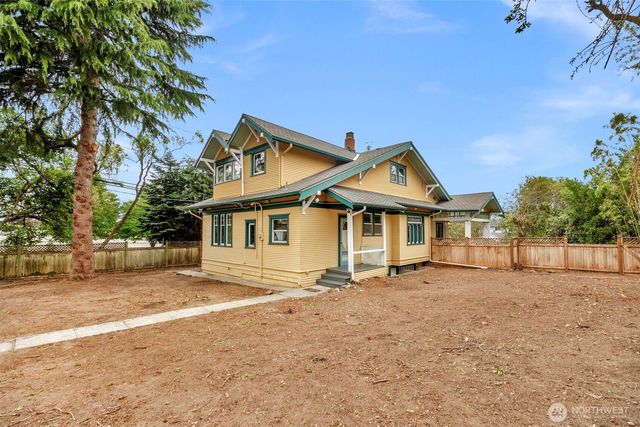 1502 Rainier Avenue, Everett, WA 98201