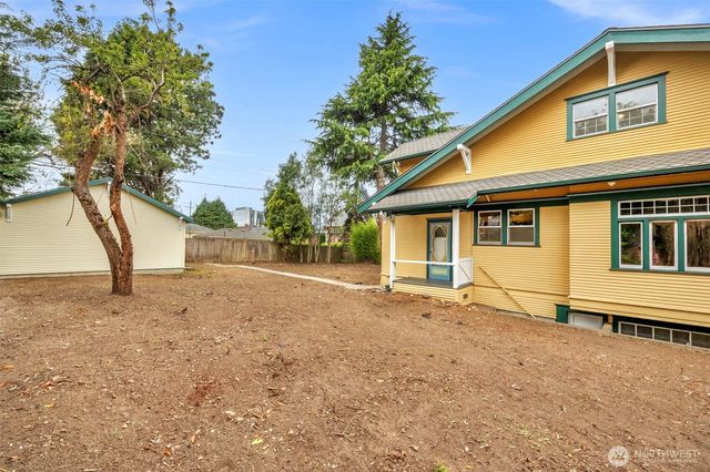 1502 Rainier Avenue, Everett, WA 98201