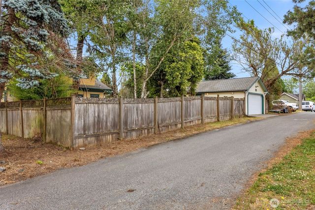 1502 Rainier Avenue, Everett, WA 98201