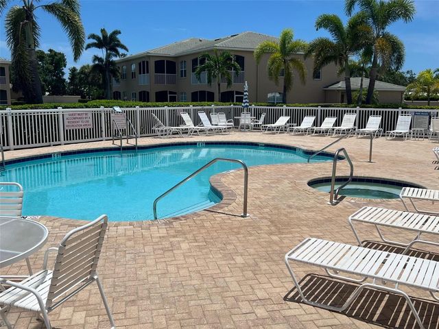 6444 7TH AVENUE CIRCLE W 6444, Bradenton, FL 34209