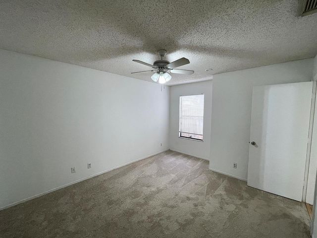 2819 STONEWAY Lane C, Fort Pierce, FL 34982