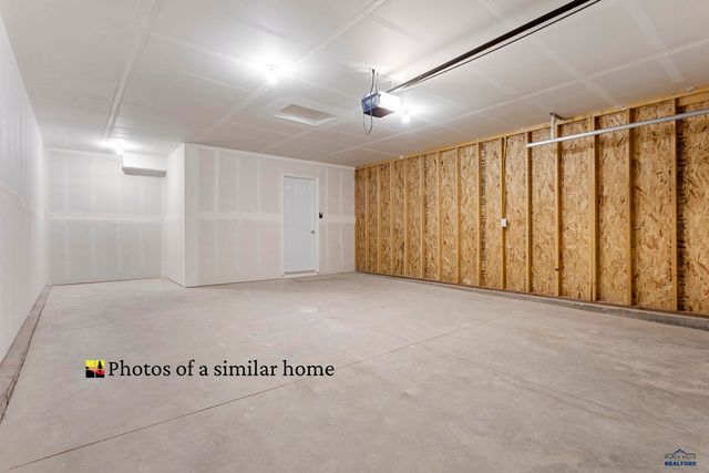 317 N VALLEY DR, Rapid City, SD 57703