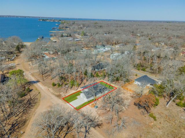 130 Aztec Drive, Mabank, TX 75156
