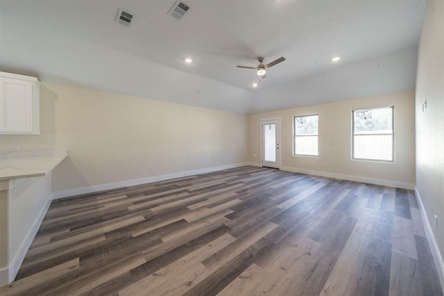 130 Aztec Drive, Mabank, TX 75156