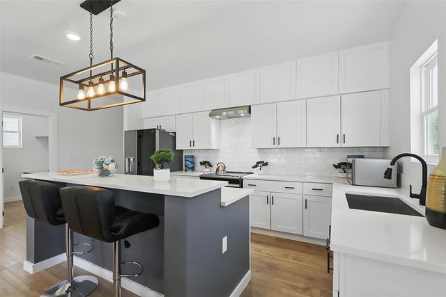 5114 Stoneridge Drive, Granbury, TX 76048