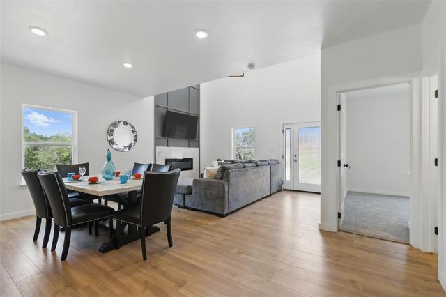 5114 Stoneridge Drive, Granbury, TX 76048