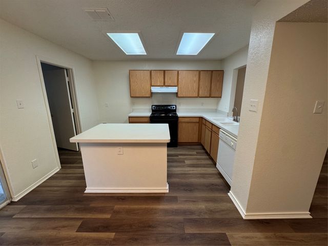 10137 Chapel Glen, Fort Worth, TX 76116