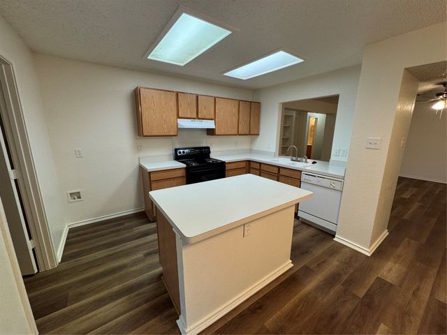 10137 Chapel Glen, Fort Worth, TX 76116