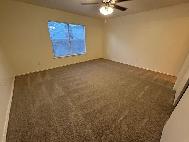 10137 Chapel Glen, Fort Worth, TX 76116