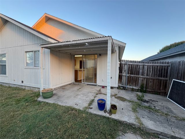 10137 Chapel Glen, Fort Worth, TX 76116