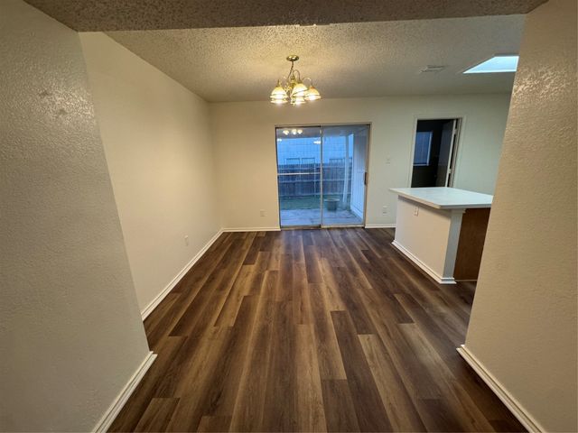 10137 Chapel Glen, Fort Worth, TX 76116