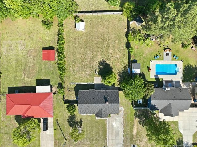 125 Bunker Hill Road, Fayetteville, NC 28314