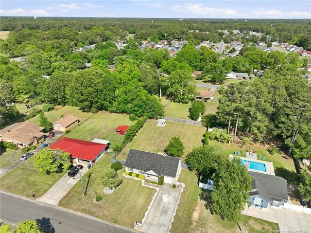125 Bunker Hill Road, Fayetteville, NC 28314