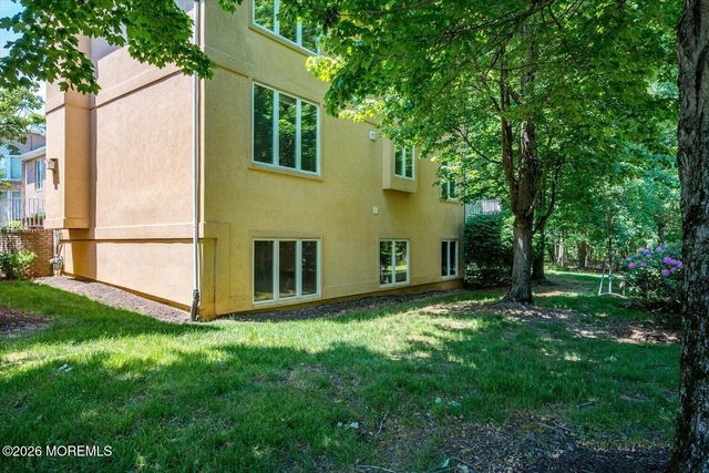 116 Sequoia Woods Court, Holmdel, NJ 07733